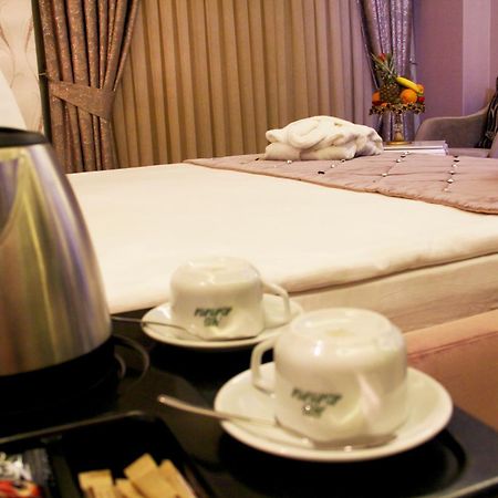 Adanava Hotel Стая снимка
