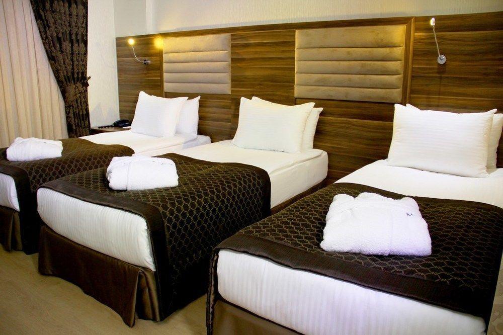 Adanava Hotel Екстериор снимка