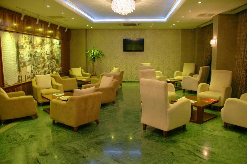 Adanava Hotel Екстериор снимка