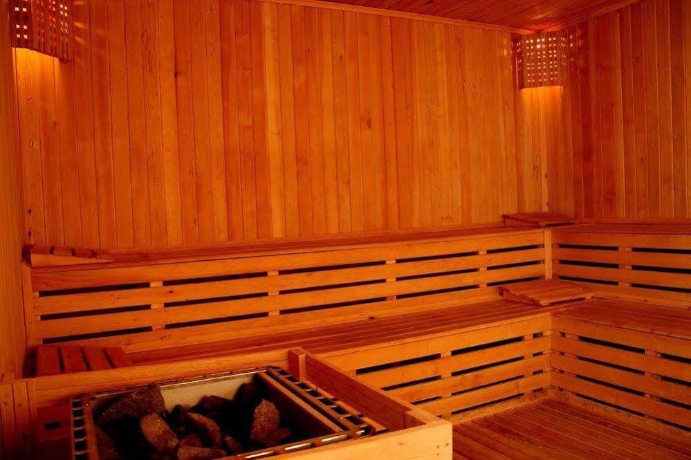 Adanava Hotel Екстериор снимка